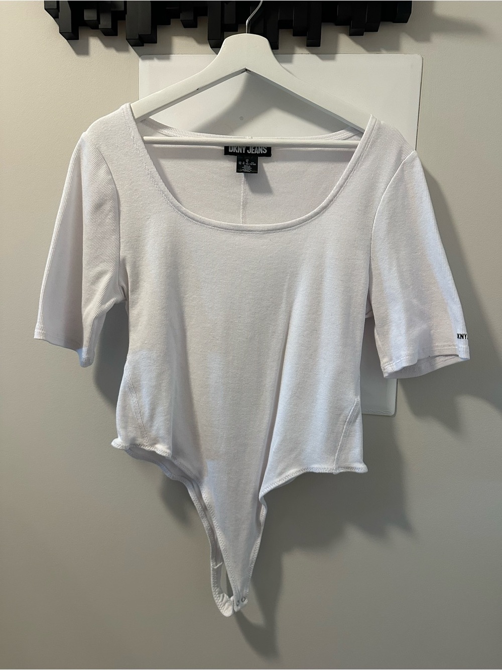 DKNY White Scoop Neck Short Sleeve Bodysuit